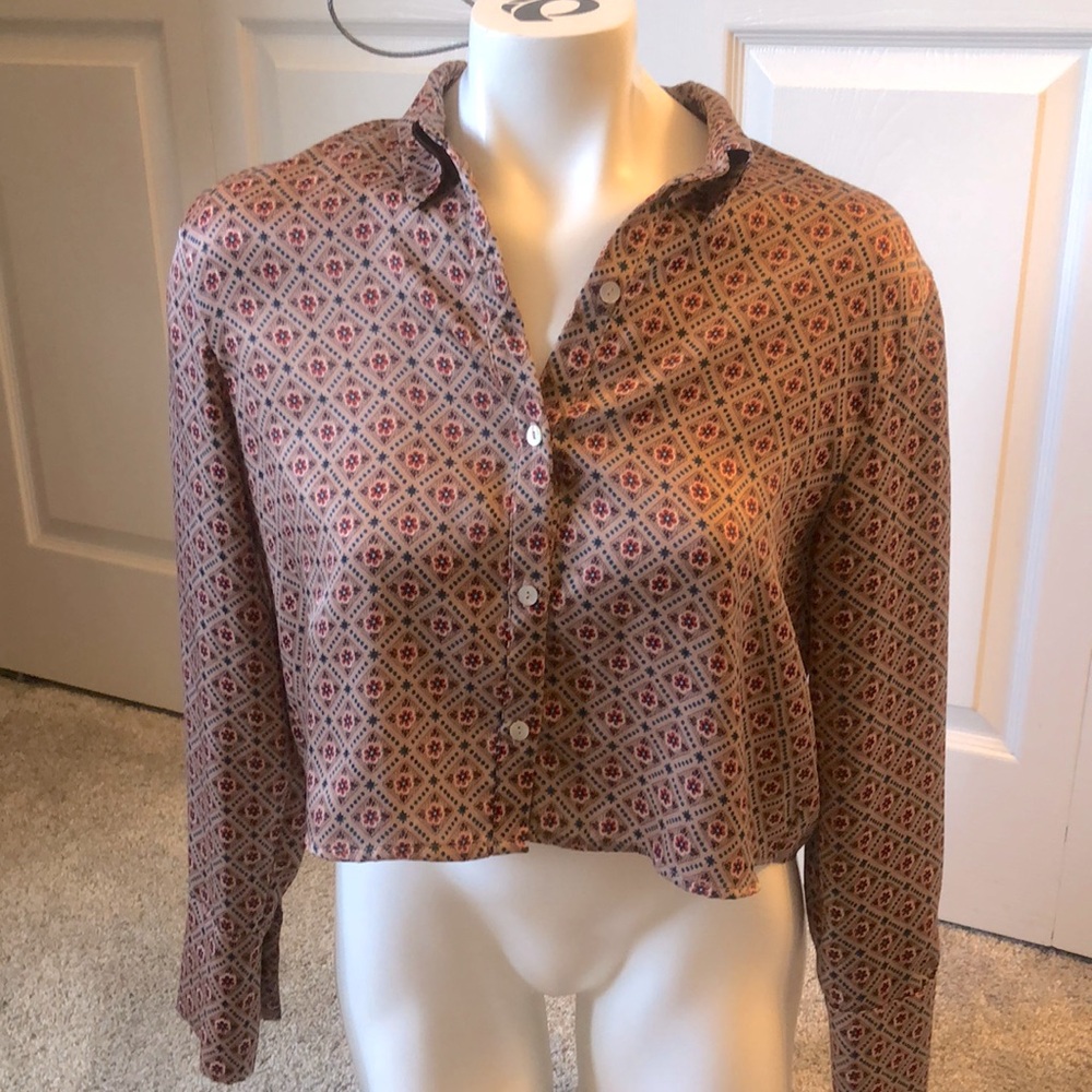 Womens ZARA Patterned Button Down Cropped Collared Shirt Size XS